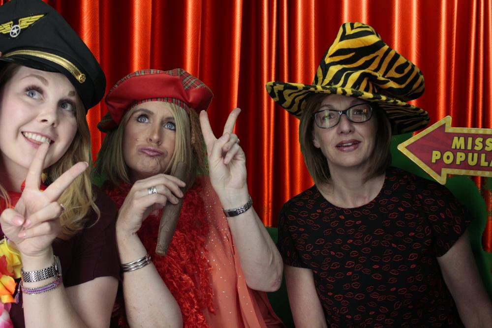 DHL South Regional Meeting | View more photos from the event at gallery.myphotoboothexperience.co.uk/u/MyPhotoBoothExperienceLtd/DHL-South-Regional-Meeting